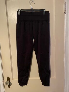 Gymshark Studio Black High-Waist Performance Leggings size XXL